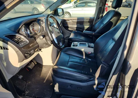 2012 Chrysler Town & Country Touring L from USA, damaged, VIN 2C4RC1CG2CR143958